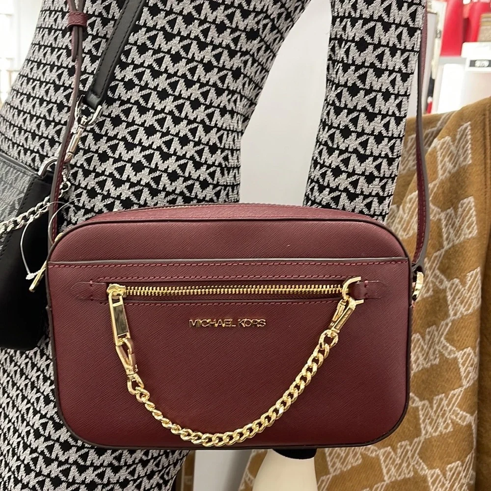 Michael Kors Jet Set Item Large East West Zip Chain Crossbody 
Merlot - Picture 7 of 16